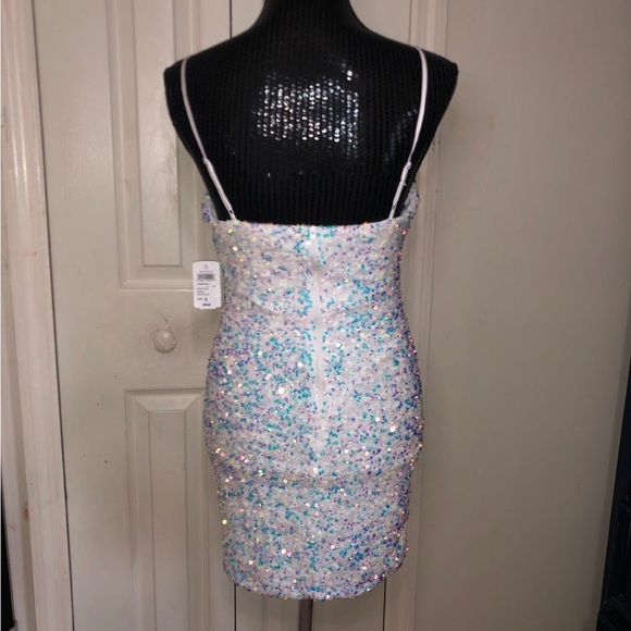 Windsor dress - Picture 4 of 5